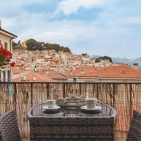 Matty's - Center - Sea View - Free Parking - Strategic Area Apartament *