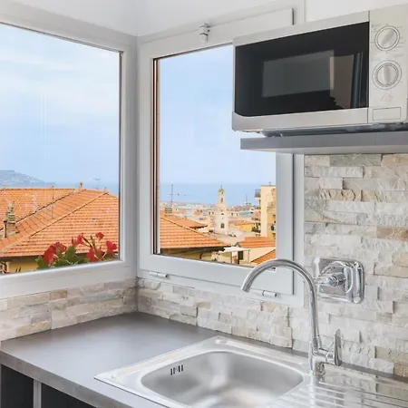 Matty's - Center - Sea View - Free Parking - Strategic Area Apartament
