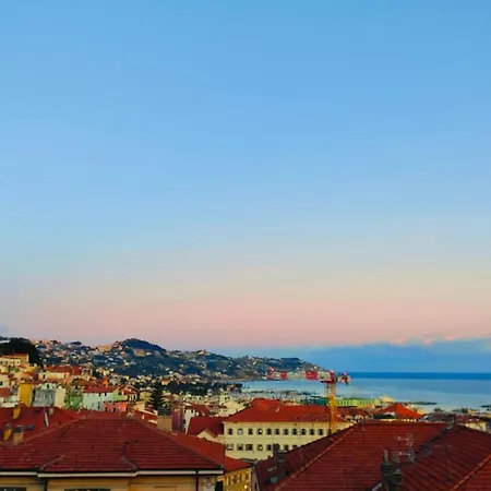 Matty's - Center - Sea View - Free Parking - Strategic Area Apartament