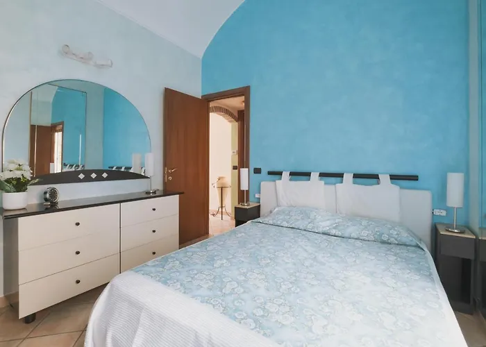 Apartment Matty's - Center - Sea View - Free Parking - Strategic Area *