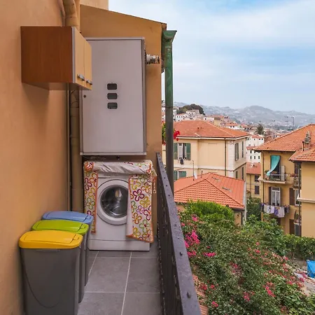 Matty's - Center - Sea View - Free Parking - Strategic Area * Sanremo